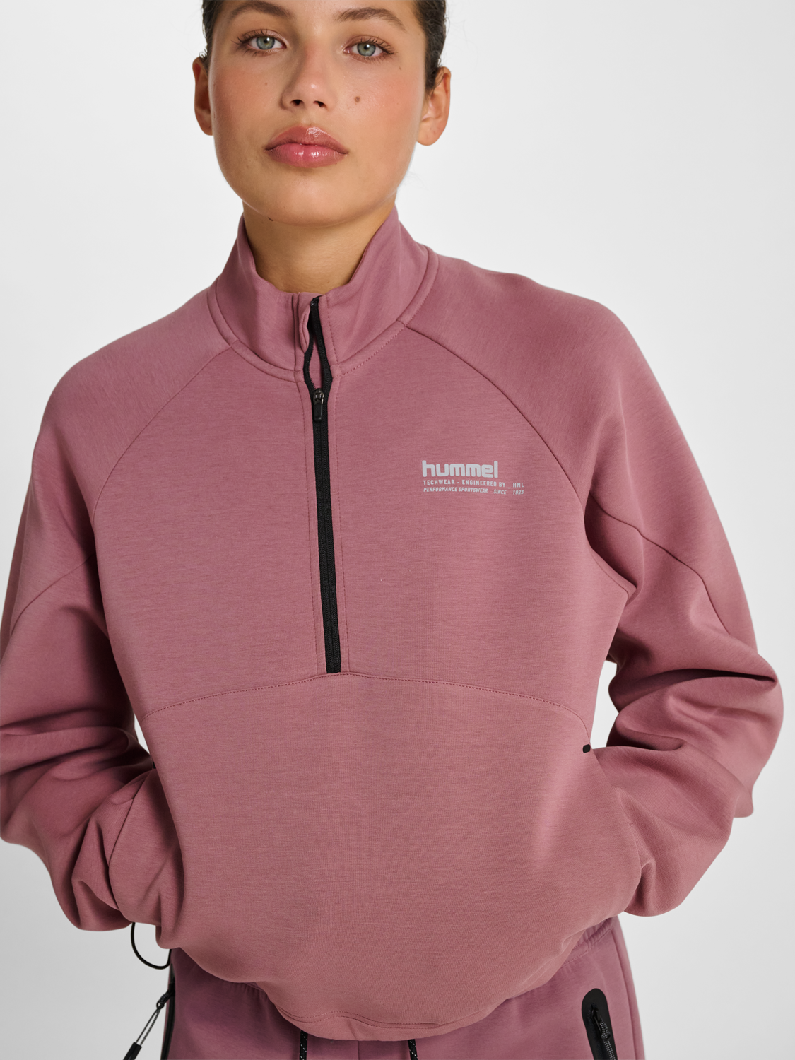 hmlTECH FLEECE WOMEN BOXY HALF ZIP MAUVE