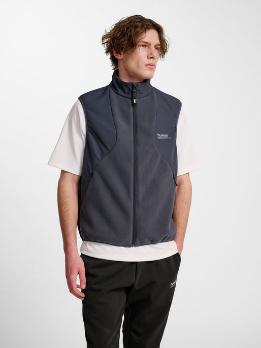 hmlHYBRID FLEECE VEST EBONY