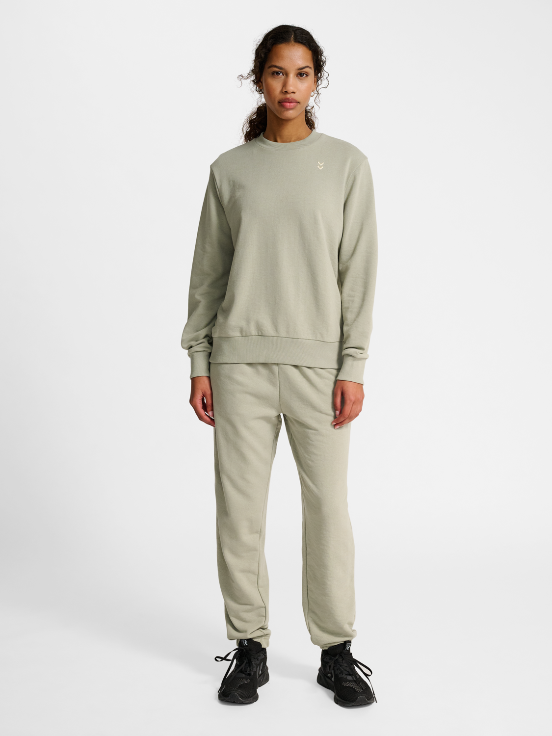 hmlPULSE W SWEAT CREWNECK SEAGRASS