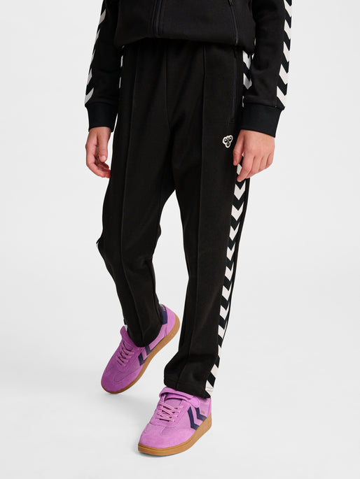 hmlJR ARCHIVE REGULAR POLY PANTS BLACK