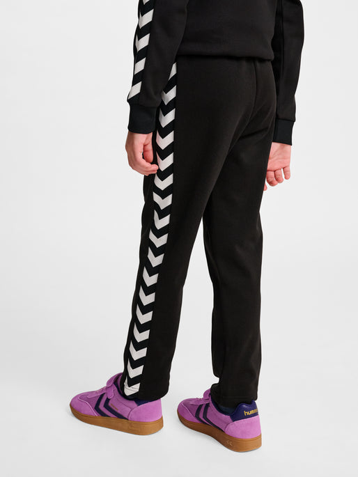 hmlJR ARCHIVE REGULAR POLY PANTS BLACK