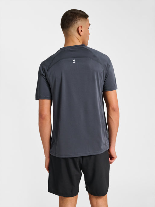 hmlPULSE WORKOUT T-SHIRT S/S EBONY