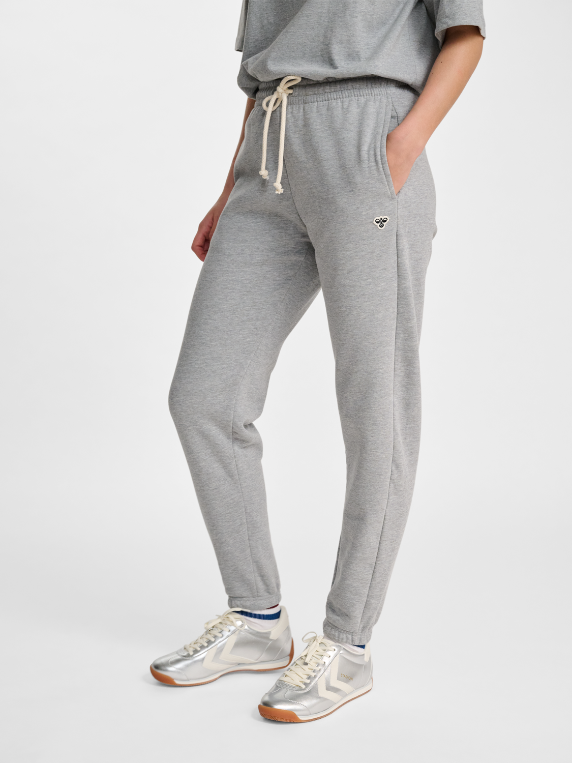 hmlLOOSE SWEATPANT BEE GREY