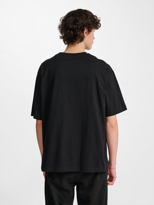 hmlLOOSE T-SHIRT BEE S/S BLACK