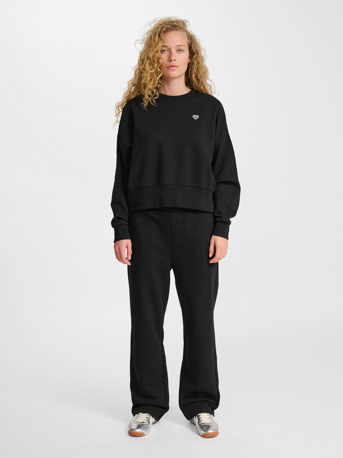 hmlLOOSE W SWEATPANTS BEE BLACK