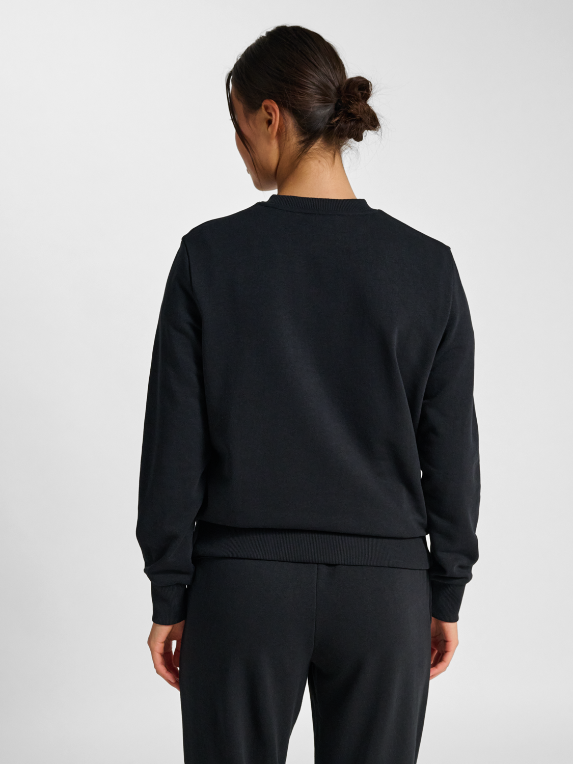 hmlPULSE W SWEAT CREWNECK BLACK