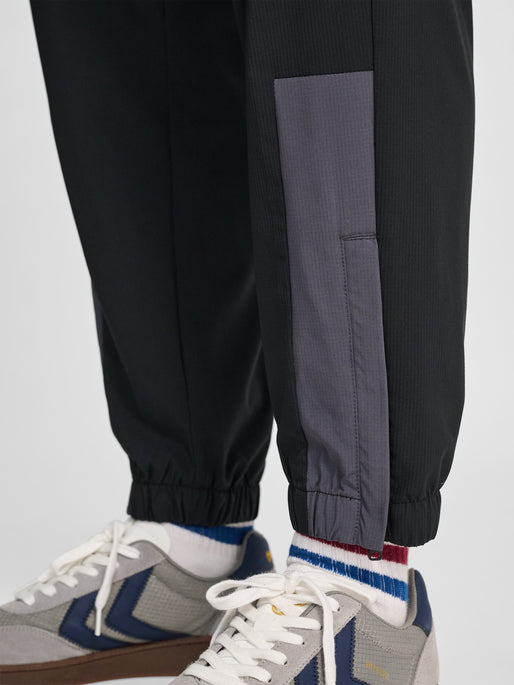 hmlLOOSE TRACK PANTS SPORTSWEAR BLACK