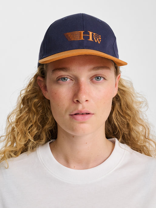 hmlSNAP CAP GAME ASTRAL AURA